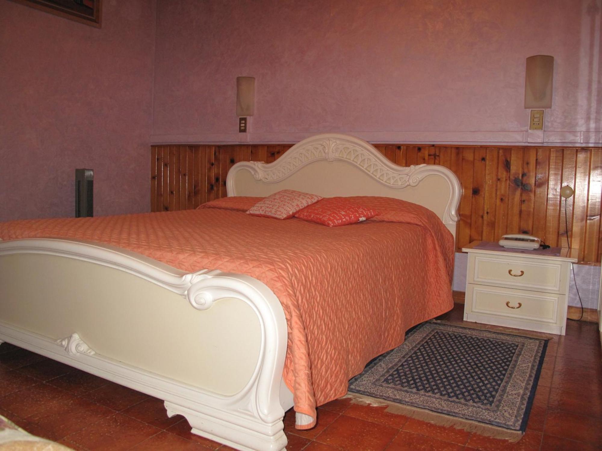 Hotel Ristorante La Nuova Fattoria Carsoli Habitación foto