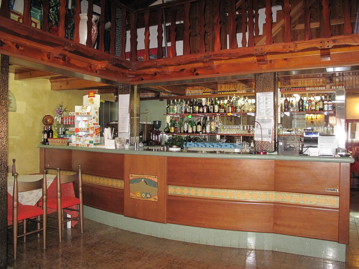 Hotel Ristorante La Nuova Fattoria Carsoli Exterior foto